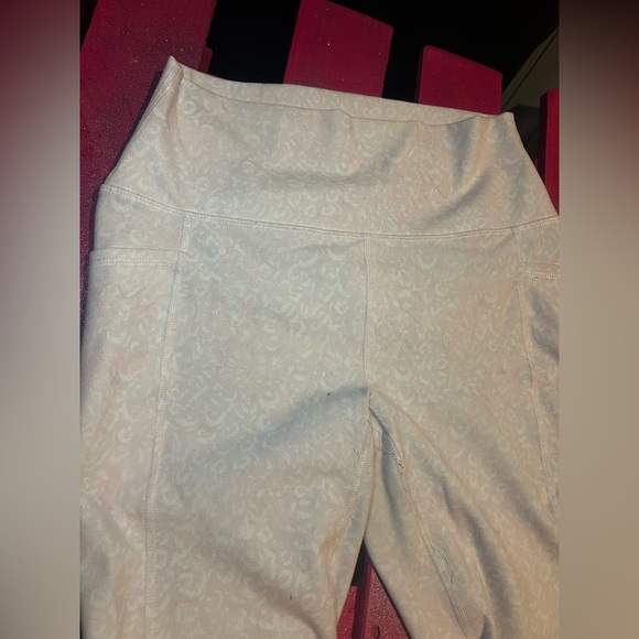 RBX workout leggingss with pockets, size medium - Picture 4 of 5